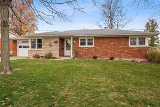 1224 N Rapp Ave, Columbia, IL 62236