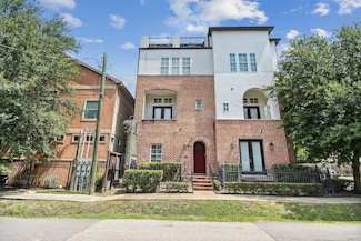 2607 Cohn St, Houston, TX 77007