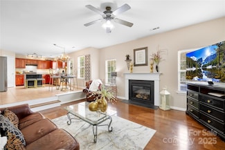 112 Saye Place, Mooresville, NC 28115