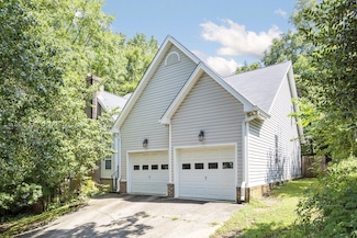 8610 Georgetown Trace Ln, Chattanooga, TN 37421