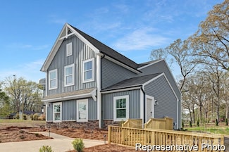 1532 Autumn Banks Way Unit 102, High Shoals, NC 28077