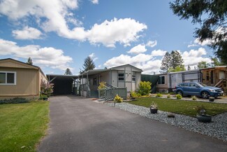 1950 Demaray Dr Unit 13, Grants Pass, OR 97527