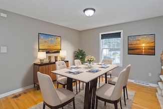 40 Dana Hill, Belchertown, MA 01007