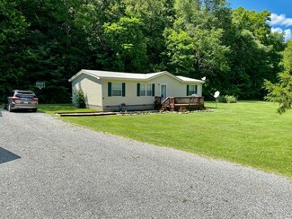 1672 E Prong Locust Rd, Milton, KY 40045