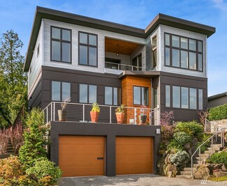 7207 56th Ave NE, Seattle, WA 98115