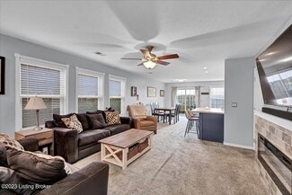 8428 Grand Trevi Dr Unit 3703, Louisville, KY 40228