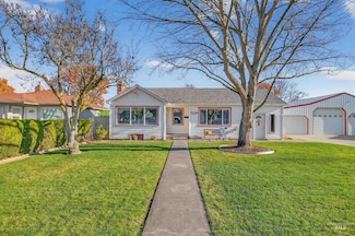 1229 6th St, Clarkston, WA 99403