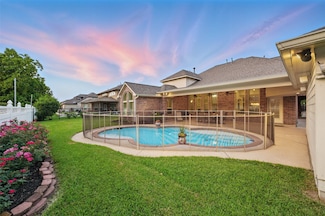 3602 Lindhaven Dr, Pearland, TX 77584