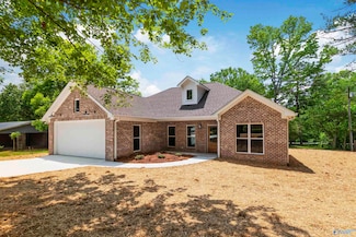 139 Skidmore Dr NW, Arab, AL 35016