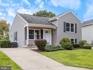 6435 Tamarack Cir, Sykesville, MD 21784