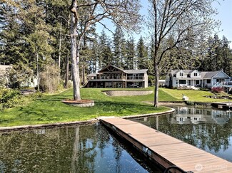 2180 E Island Lake Dr, Shelton, WA 98584