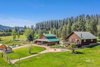 69 Scriver Bluff Rd, Garden Valley, ID 83622