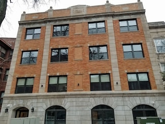 5240 N Winthrop Ave Unit 303, Chicago, IL 60640