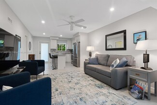 1000 SE 4th St Unit 103, Fort Lauderdale, FL 33301