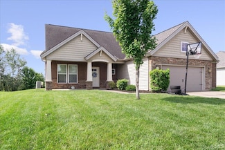 3102 Paradise Cir, Newburgh, IN 47630