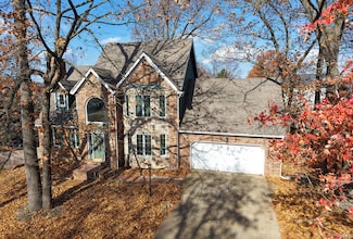 3803 E Linwood St, Springfield, MO 65809