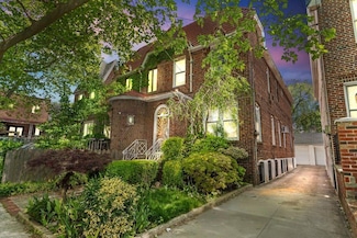 2117 E 38th St, Brooklyn, NY 11234
