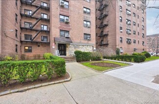 31-31 138th St Unit 5H, Flushing, NY 11354