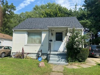 2751 Milton St SE, Warren, OH 44484