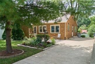 365 S Linden Ave, Decatur, IL 62522
