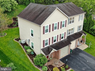 170 Mortar Ln, Ephrata, PA 17522