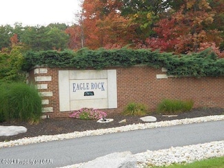 ER-158 Indigo Cir, Hazle Township, PA 18202