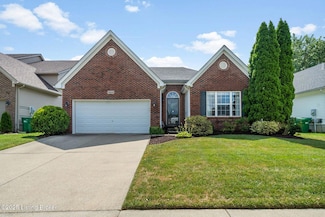 10415 Leven Blvd, Louisville, KY 40229