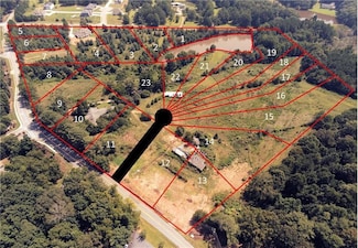 7506 Rivertown Rd, Fairburn, GA 30213
