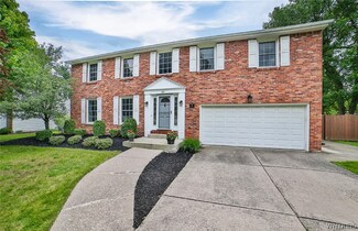 89 Chasewood Ln, East Amherst, NY 14051