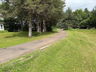 18320 Rum River Blvd NW, Oak Grove, MN 55303
