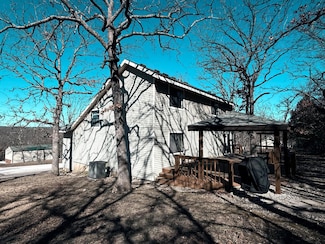 3148 Fishin Hole Rd, Flemington, MO 65650