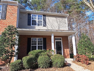 205 Sir William Ln, Rolesville, NC 27571