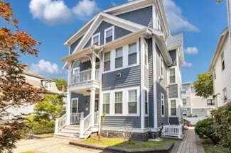 13 Pierce St Unit 2, Boston, MA 02136