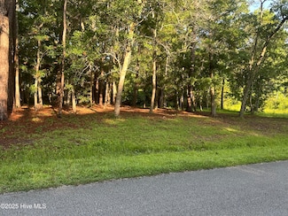 1792 Oak St SW, Ocean Isle Beach, NC 28469