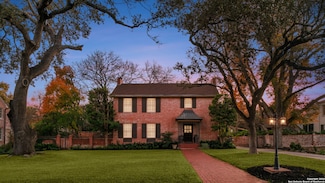 208 Canterbury Hill St, San Antonio, TX 78209