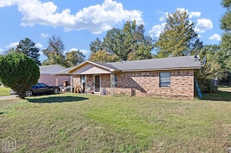 1004 S Muskogee Ave, Russellville, AR 72801