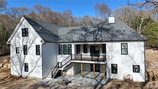 1708 Ministerial Rd, South Kingstown, RI 02879