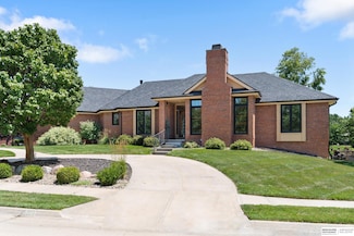 5707 S 119th Plaza, Omaha, NE 68137