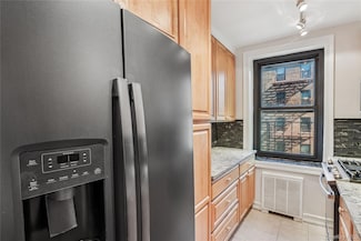 90-10 32nd Ave Unit 404, East Elmhurst, NY 11369