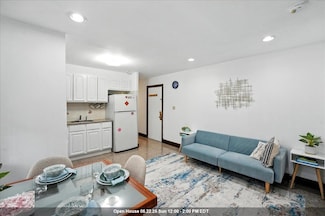 164 Ogden Ave Unit 105, Jersey City, NJ 07307