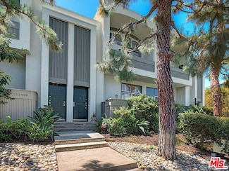 13240 Fiji Way Unit F, Marina Del Rey, CA 90292
