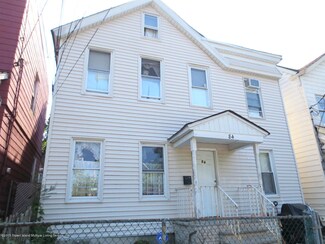 84 Warren St, Staten Island, NY 10304