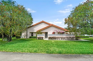 3401 SE Martinique Trace Unit 101, Stuart, FL 34997