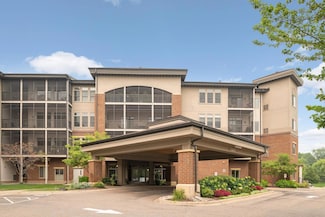 7100 Metro Blvd Unit 416, Minneapolis, MN 55439
