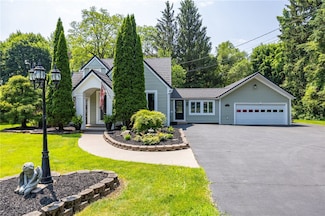 223 Mill Rd, Rochester, NY 14626