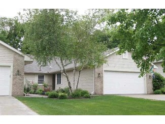 14873 14873 57th St N, Oak Park Heights, MN 55082