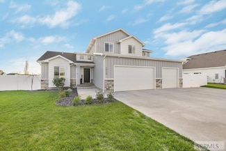 1426 Castelli Dr, Ammon, ID 83401