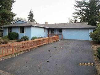 1033 S 323rd St, Federal Way, WA 98003