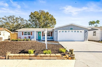 1446 Weyford Ln, Holiday, FL 34691