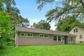 4815 E 43rd St, Kansas City, MO 64130